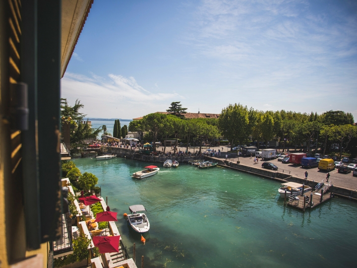 Camera Deluxe Hotel Sirmione Lago di Garda